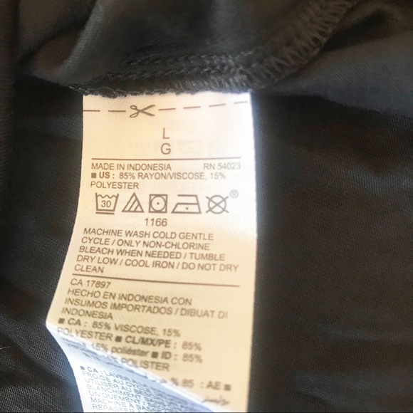 New Black Waist-Defined Midi Dress NWT - Picture 5 of 11